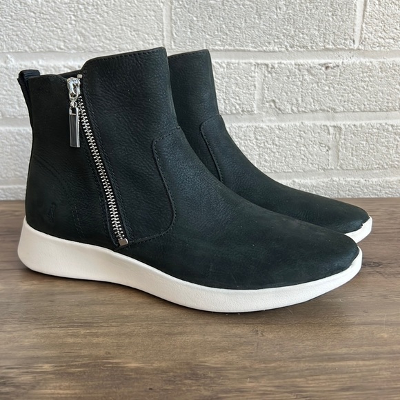 Hush Puppies Shoes Hush Puppies Desi Side Zip Boot Poshmark